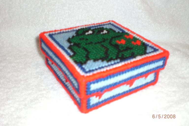 frog_small_trinket_box_1.jpg